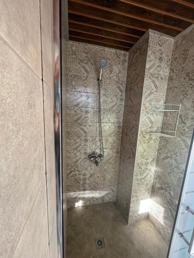 Apartment Colibri Veliko Tărnovo Esterno foto